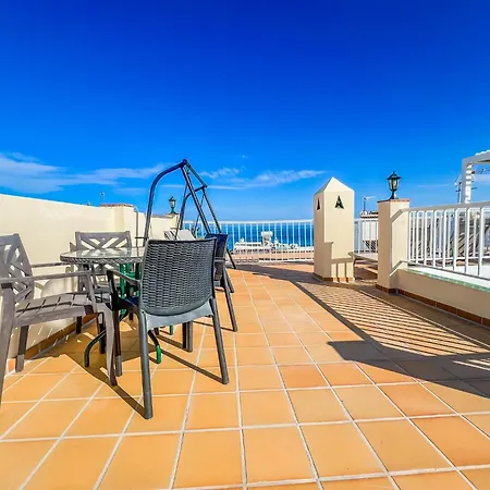 Charming With Sea Views *