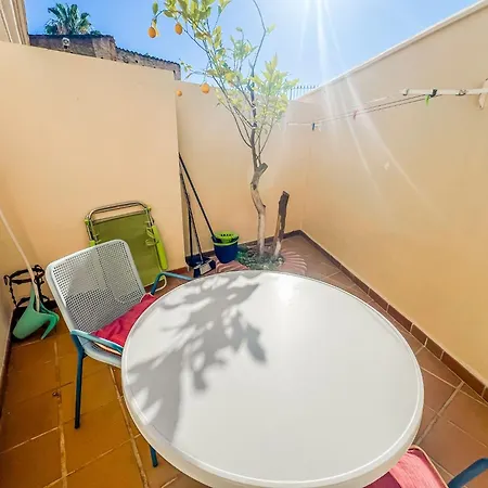 Διαμέρισμα Charming With Sea Views